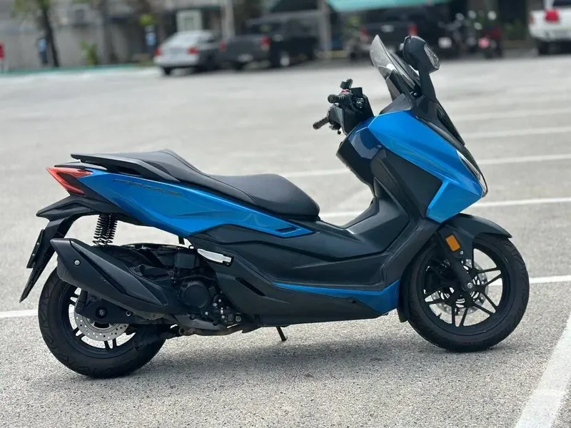 Honda Forza 350 Keyless