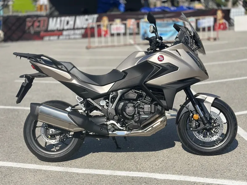 Honda NT1100