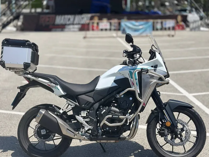 Honda NX500